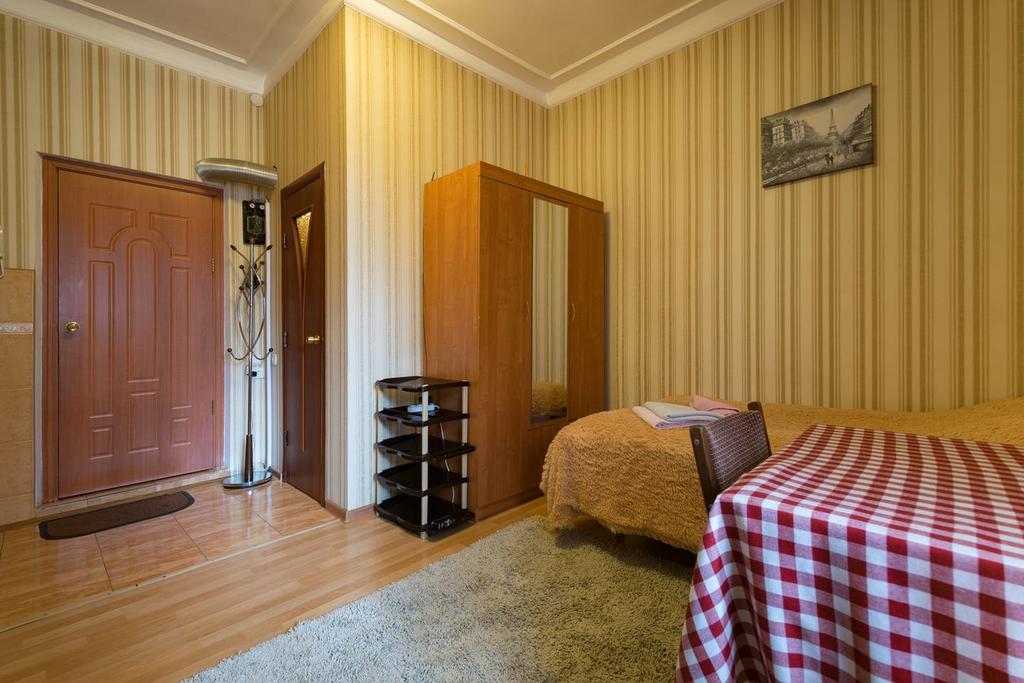 Nadezhda Apartments On Kabanbay Batyr 122 Almaty Extérieur photo