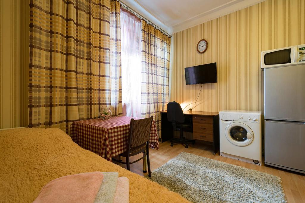 Nadezhda Apartments On Kabanbay Batyr 122 Almaty Extérieur photo